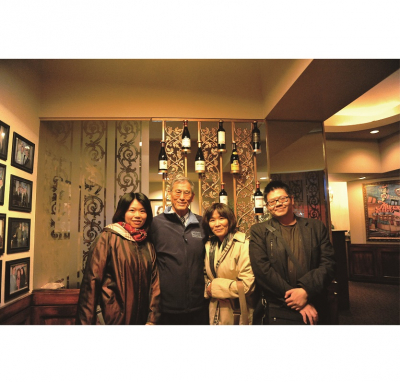 圖二 - 2011年與林英祥教授在Murrays餐廳合照(左二)