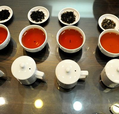 圖一 - 不同紅茶等級所呈現的顏色